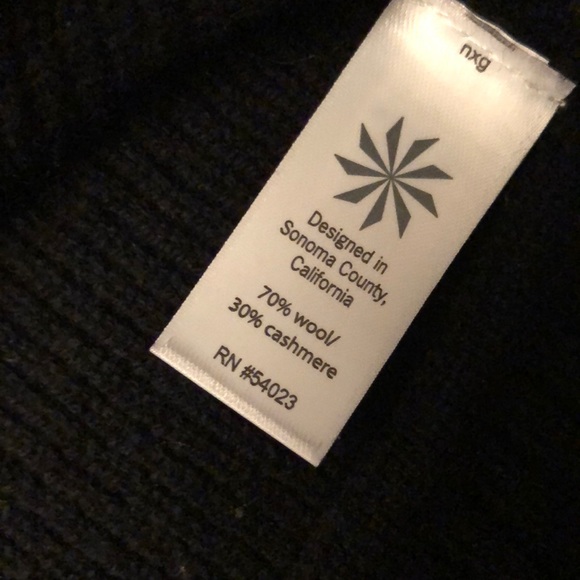 Worn 1x-ATHLETA Wool & Cashmere Sweater-Black-S-Includes FREE Athleta Tote - Picture 12 of 16